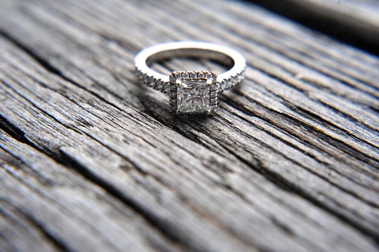 טבעת יהלומים שאבדה