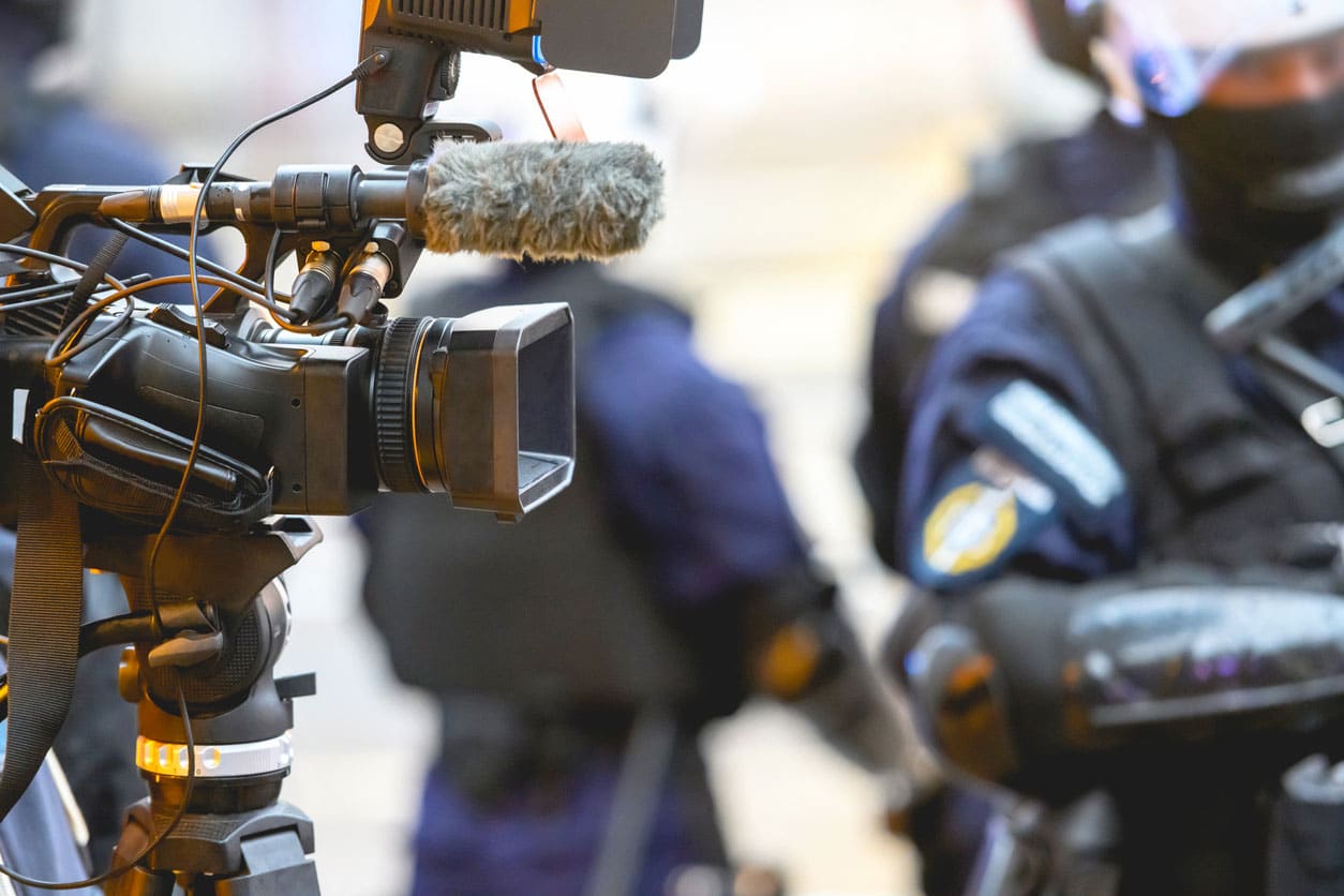 פיצוי עיתונאי שעוכב