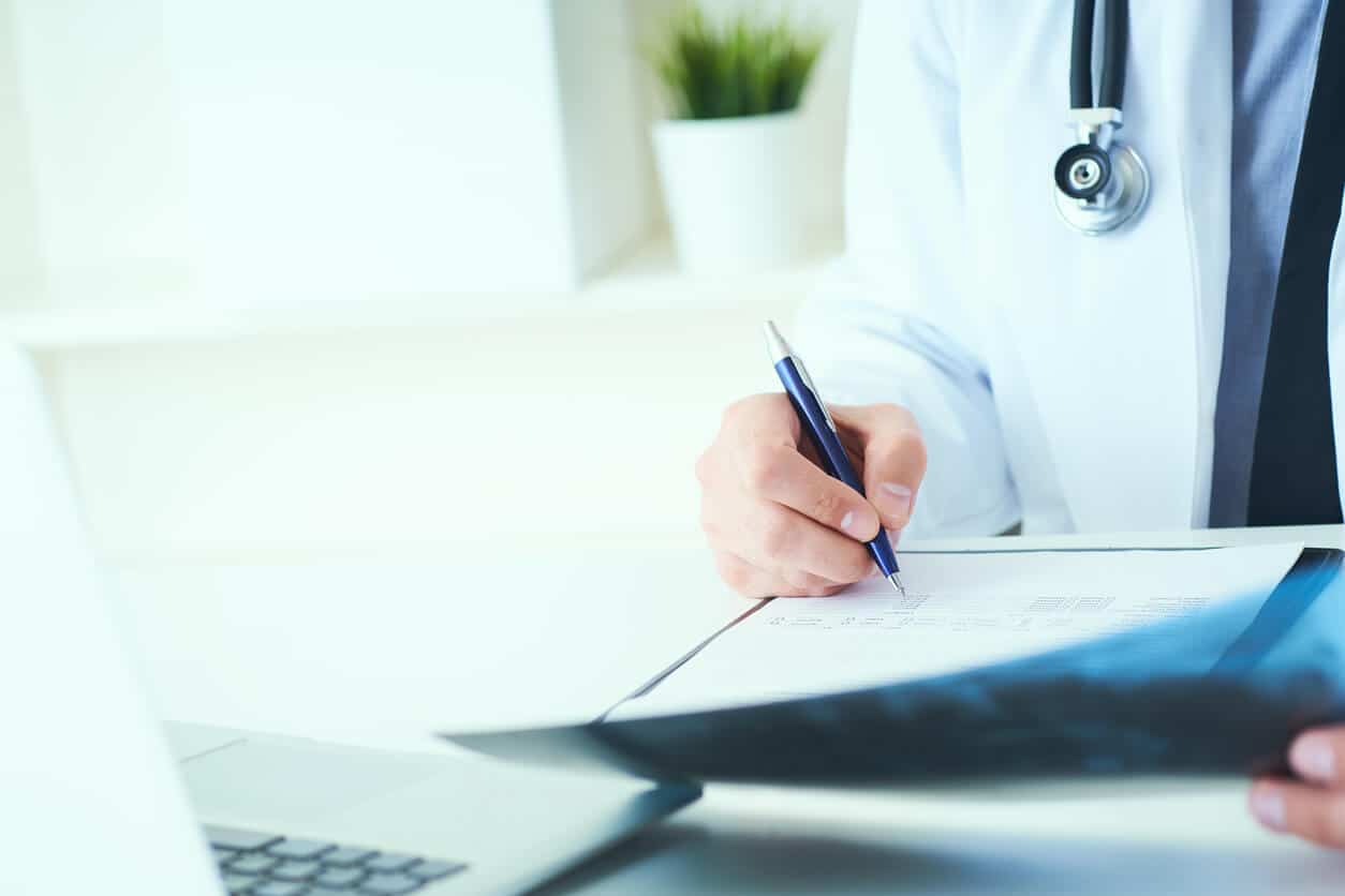 חוות דעת מומחה